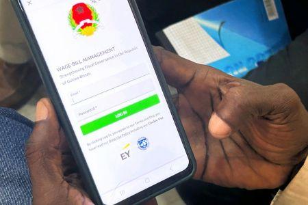 vers une gestion de tous les salaires de l’Etat par la blockchain